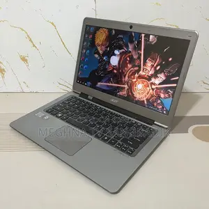 Laptop Acer 4GB Intel SSD 500GB
