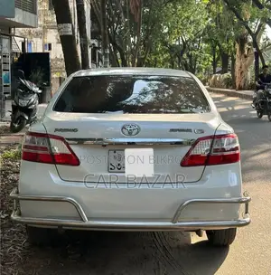 টয়োটা প্রিমিও ১.৫ এফডব্লিউডি ২০১৪ পার্ল