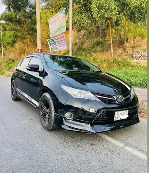 Toyota Auris 2014 Black