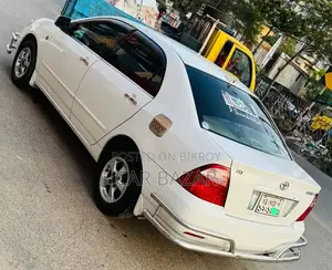 Toyota Corolla 2006 White