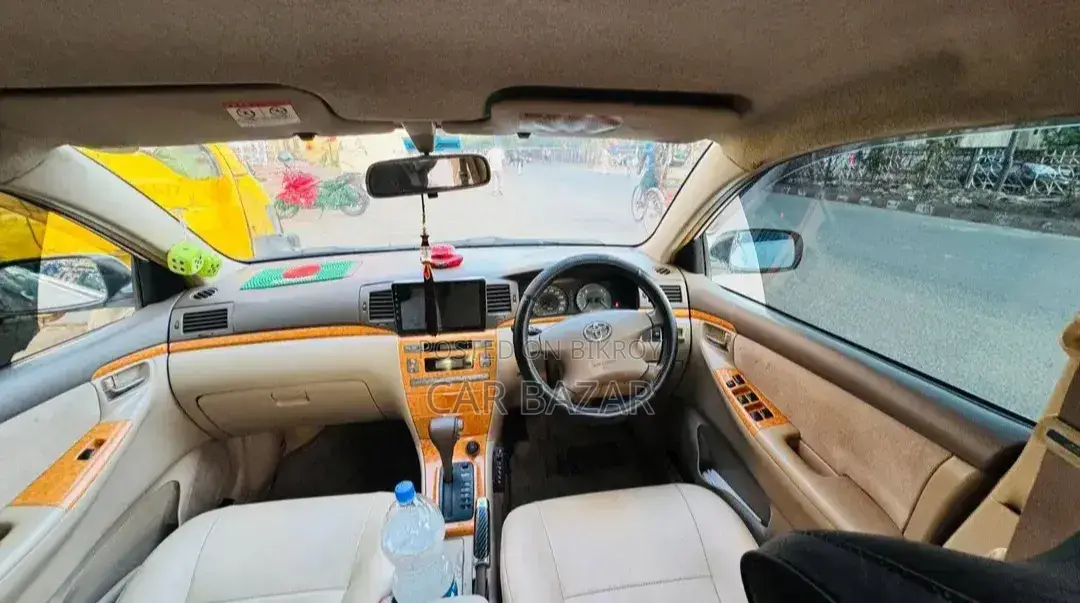 Toyota Corolla 2006 White