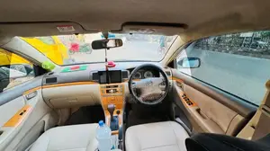 Toyota Corolla 2006 White