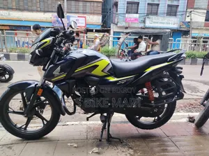 New Honda CB 2025 Blue