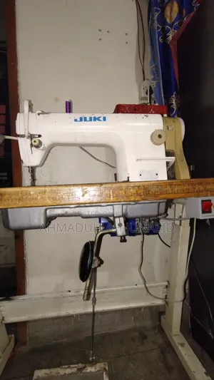 Juki Auto Sewing Machine