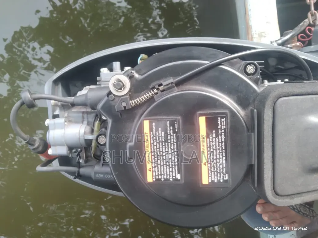 Speed Boat Engine 15 HP