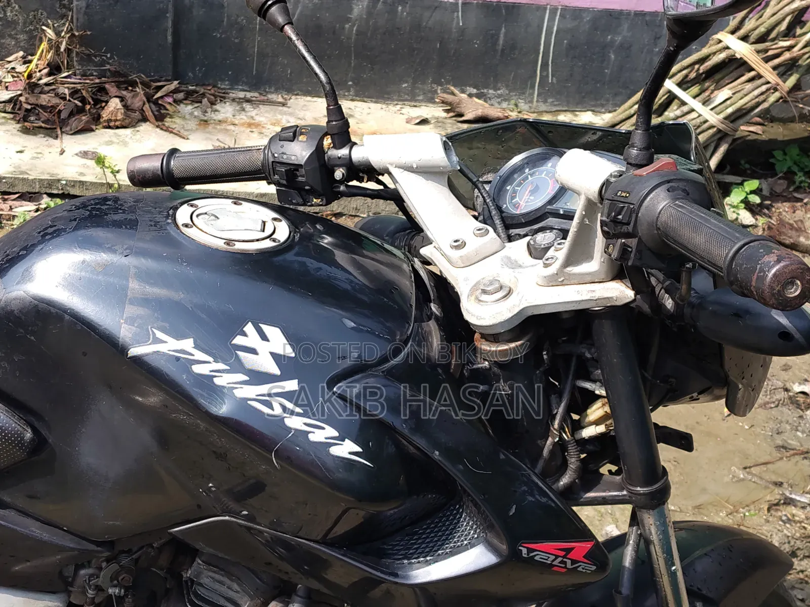 Bajaj Pulsar 135 LS 2014 Black