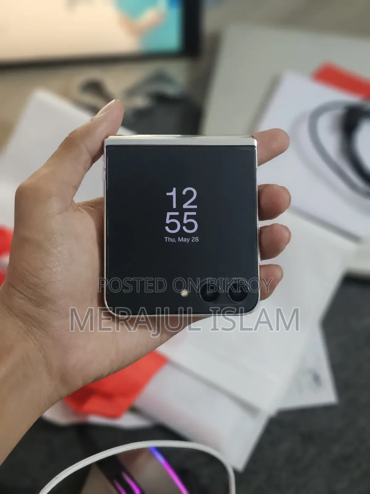 New Samsung Galaxy Z Flip 5 256 GB Rose Gold