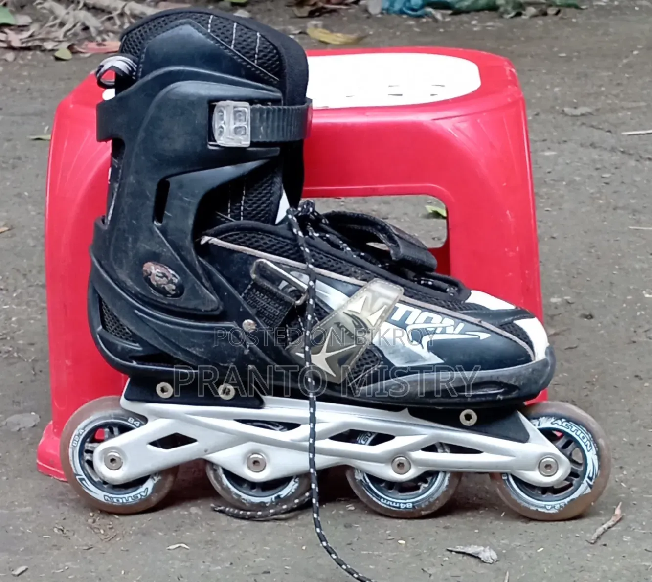 স্কেটিং সুজ