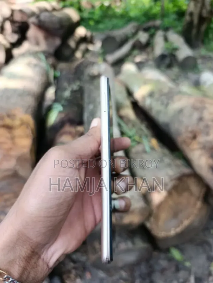 Infinix Hot 12i 64 GB