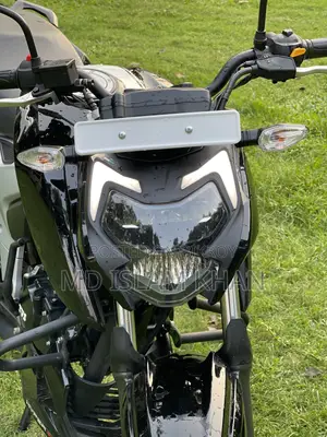 New TVS Apache 160 4V 2026 Black