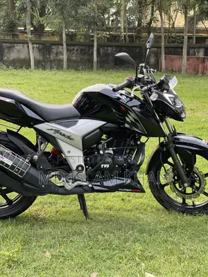 New TVS Apache 160 4V 2026 Black