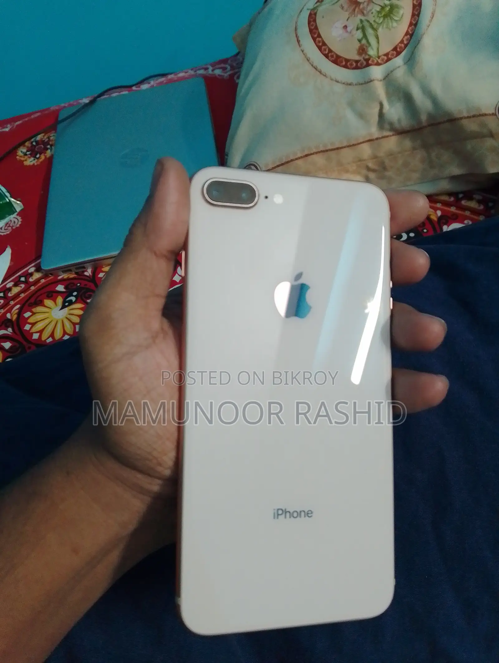 Apple iPhone 8 Plus 64 GB Gold