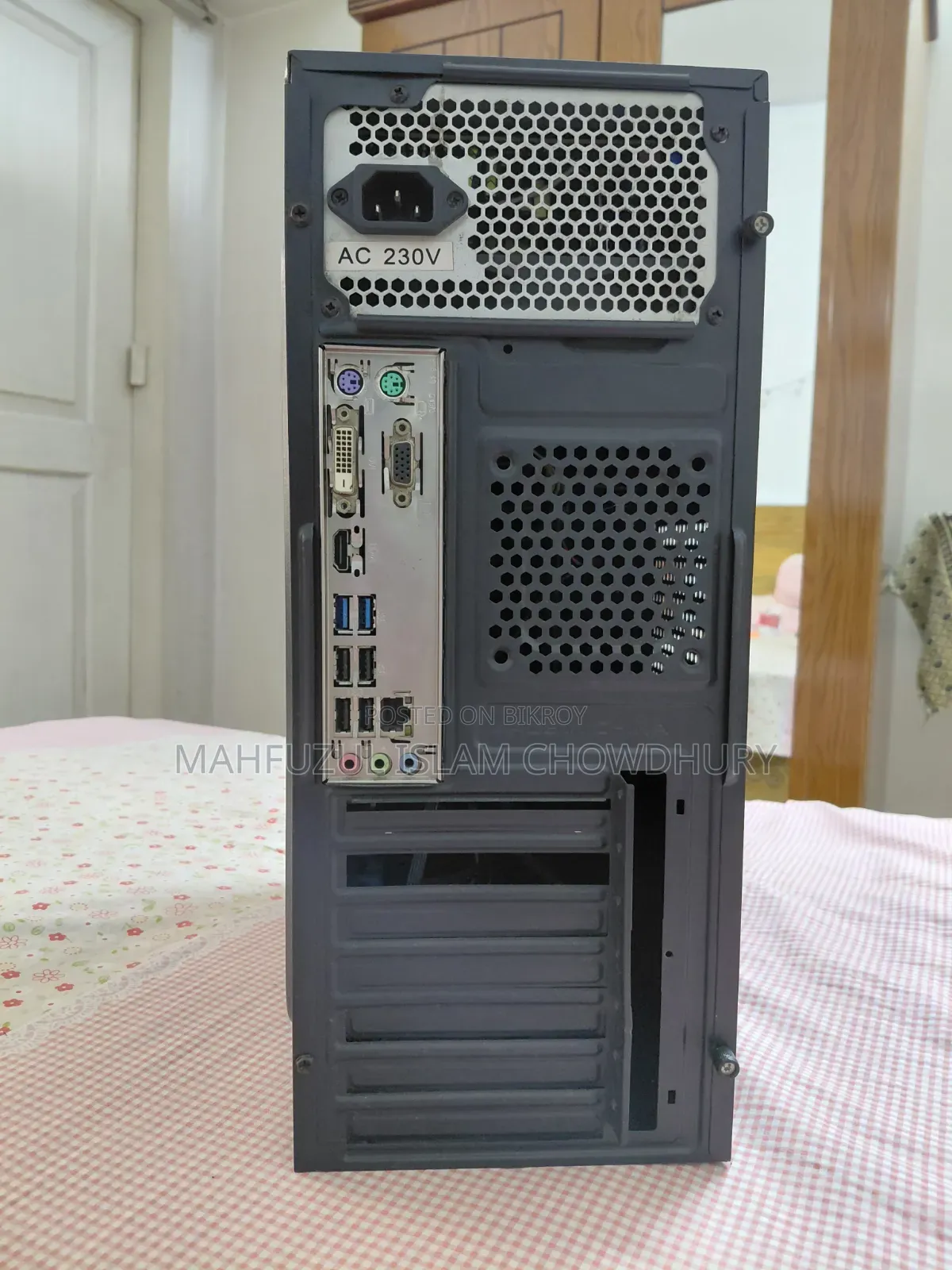 Gigabyte GA-H110MSTX-HD3-ZK 12GB Intel Core I5 SSD 256GB