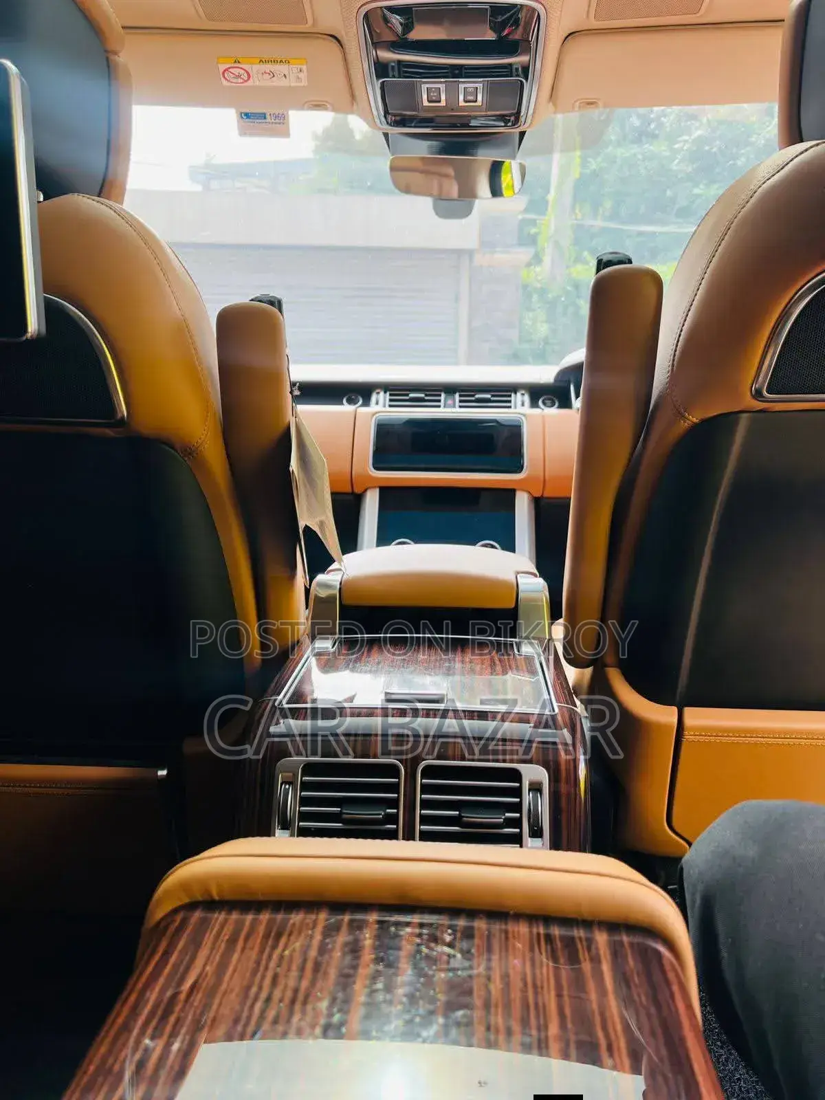 Land Rover Range Rover Vogue 2019 Black