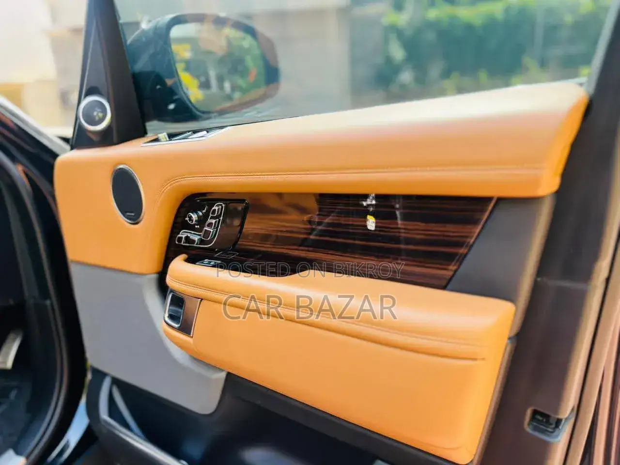 Land Rover Range Rover Vogue 2019 Black