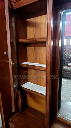 রাজকীয় ডিজাইনের প্রিমিয়াম কাঠের ড্রেসিং টেবিল বিক্রি হবে