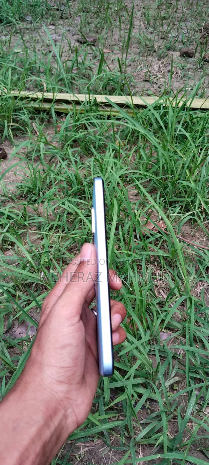 New Oppo A18 64 GB Blue