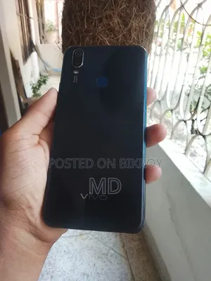 Vivo Y11 32 GB Blue