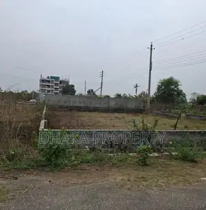 150ft Expressway 3 Katha South at Sector-28