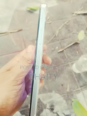 আইটেল এস২৩ ২৫৬ জিবি হোয়াইট