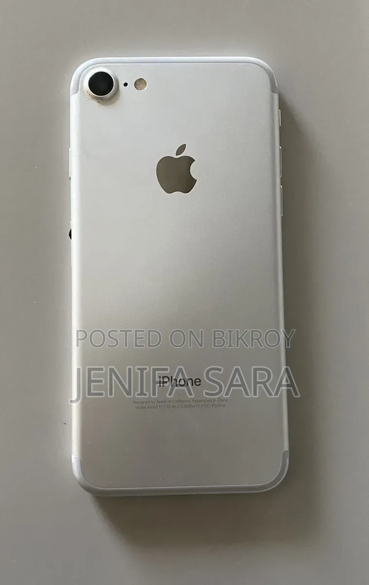 Apple iPhone 7 128 GB Silver