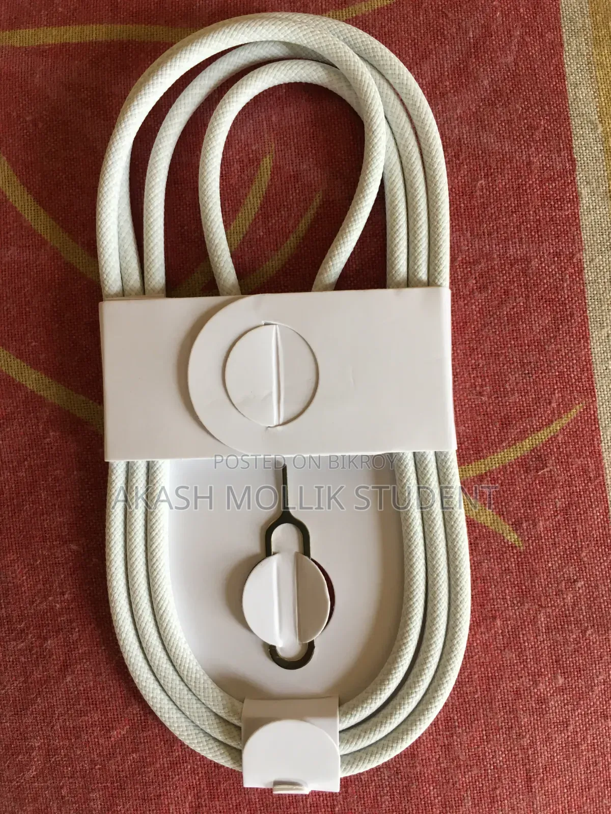 Apple Cable for iPhones Air 100c/O Original Don't Use,