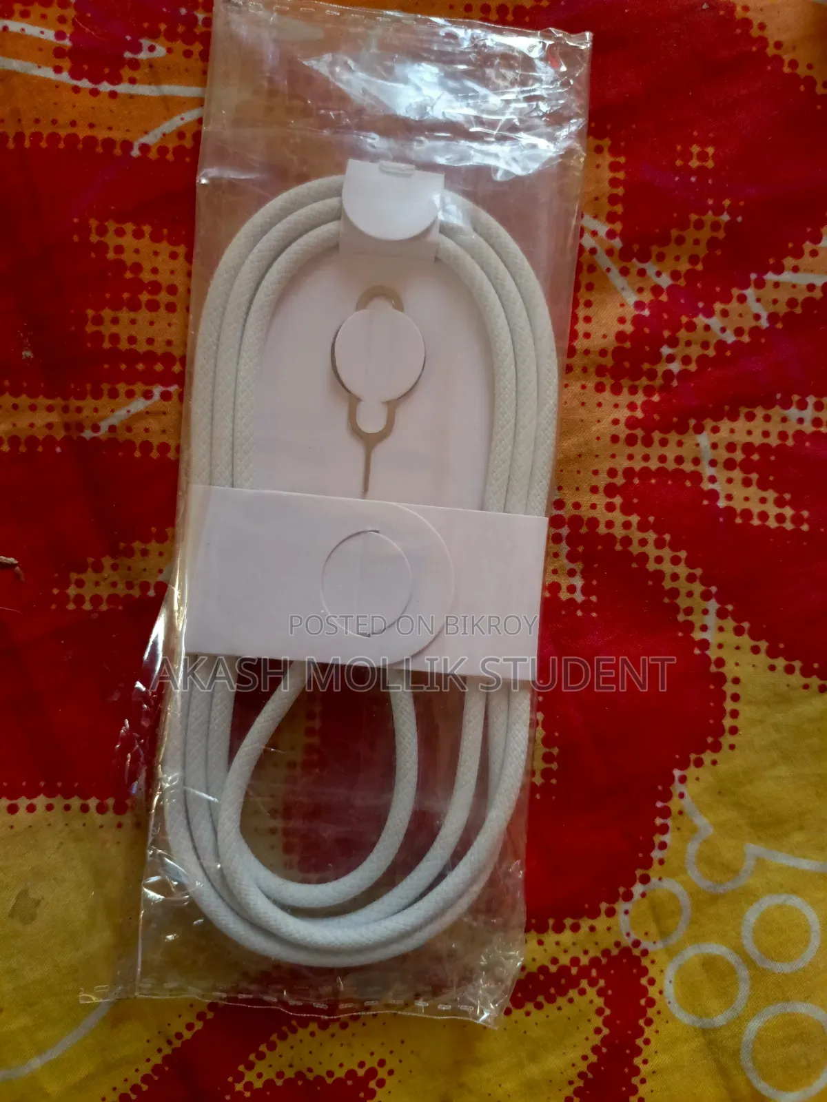 Apple Cable for iPhones Air 100c/O Original Don't Use,