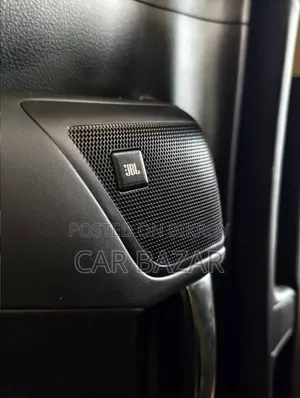 Toyota Alphard 2.5 Hybrid All-Wheel Drive 2020 Off White