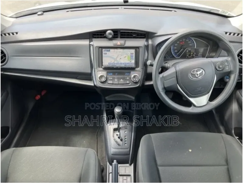 Toyota Axio 2021 White