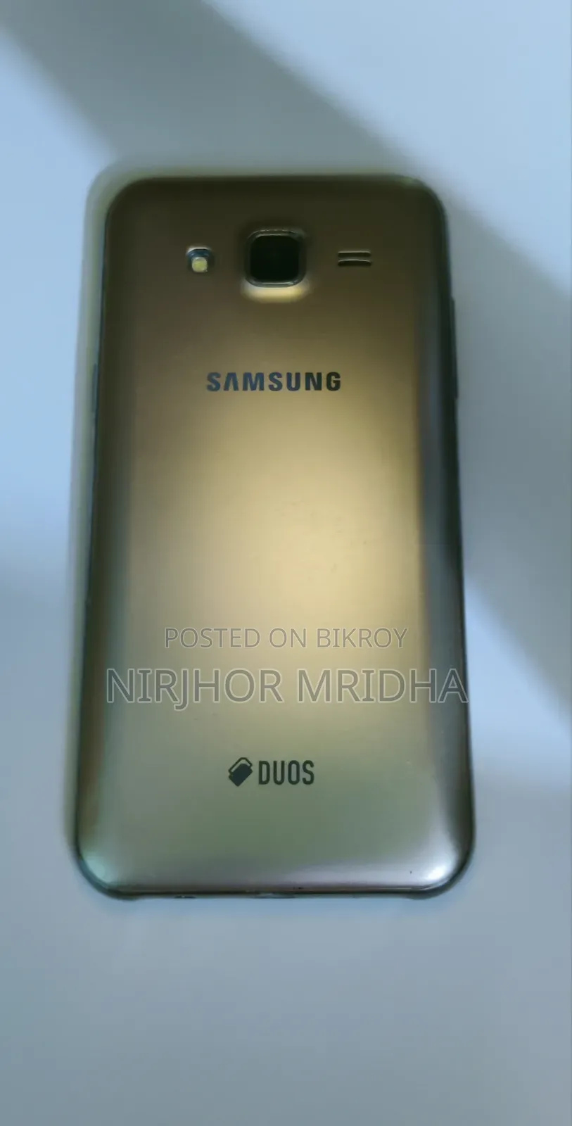 Samsung Galaxy J5 8 GB Gold