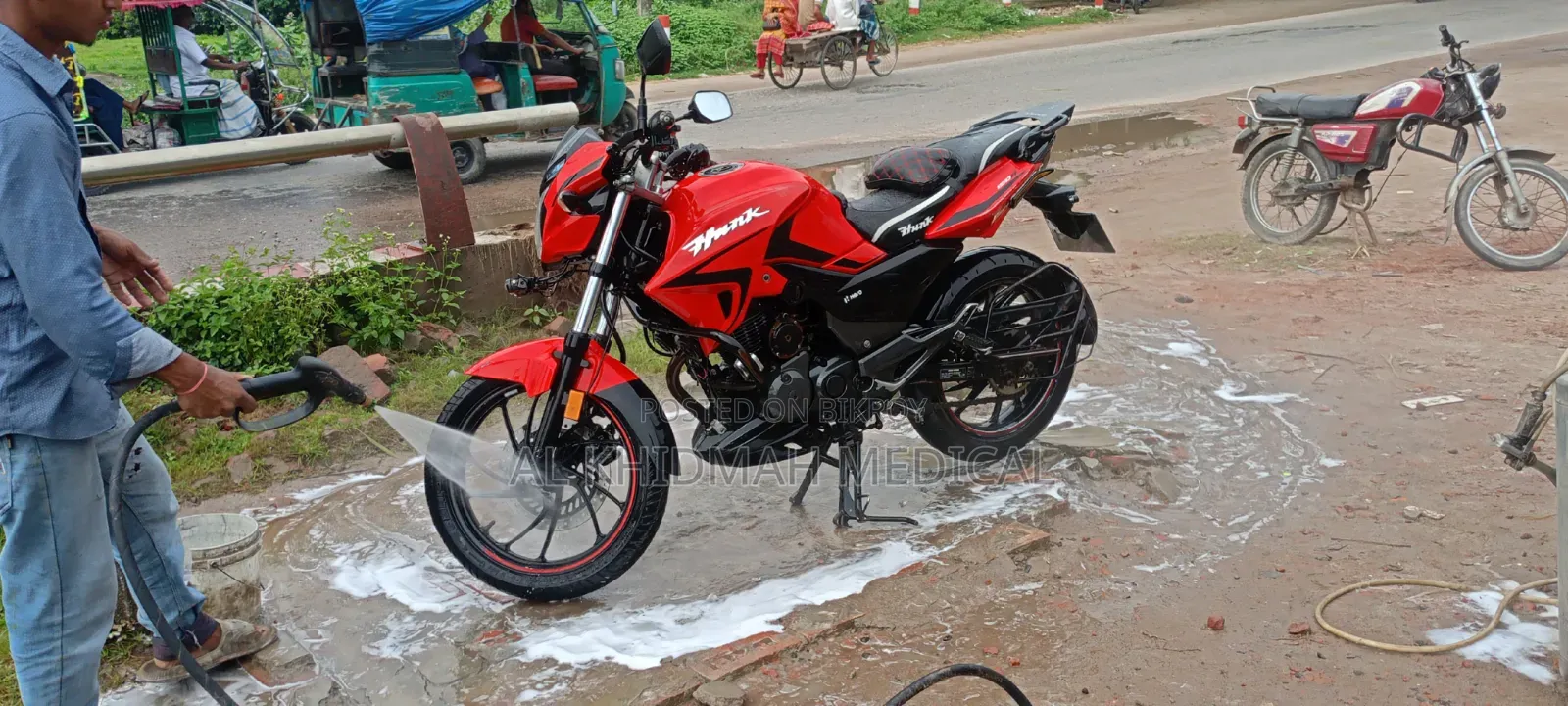 Hero Hunk 2021 Red