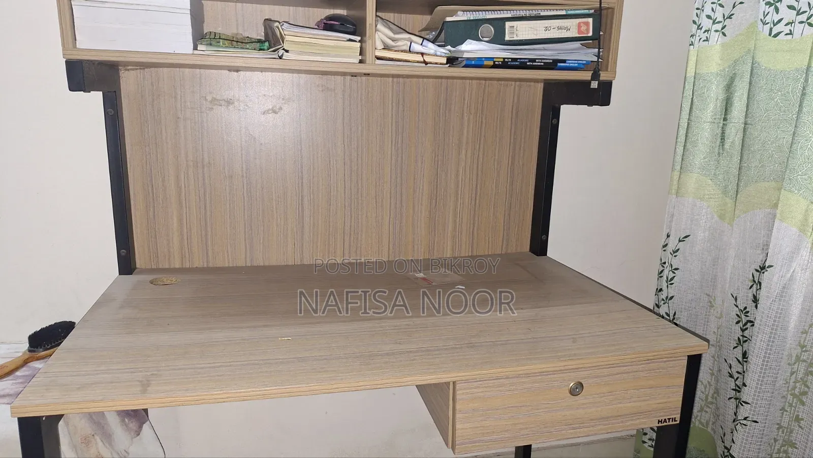 Reading Table