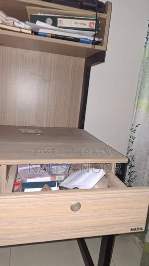 Reading Table