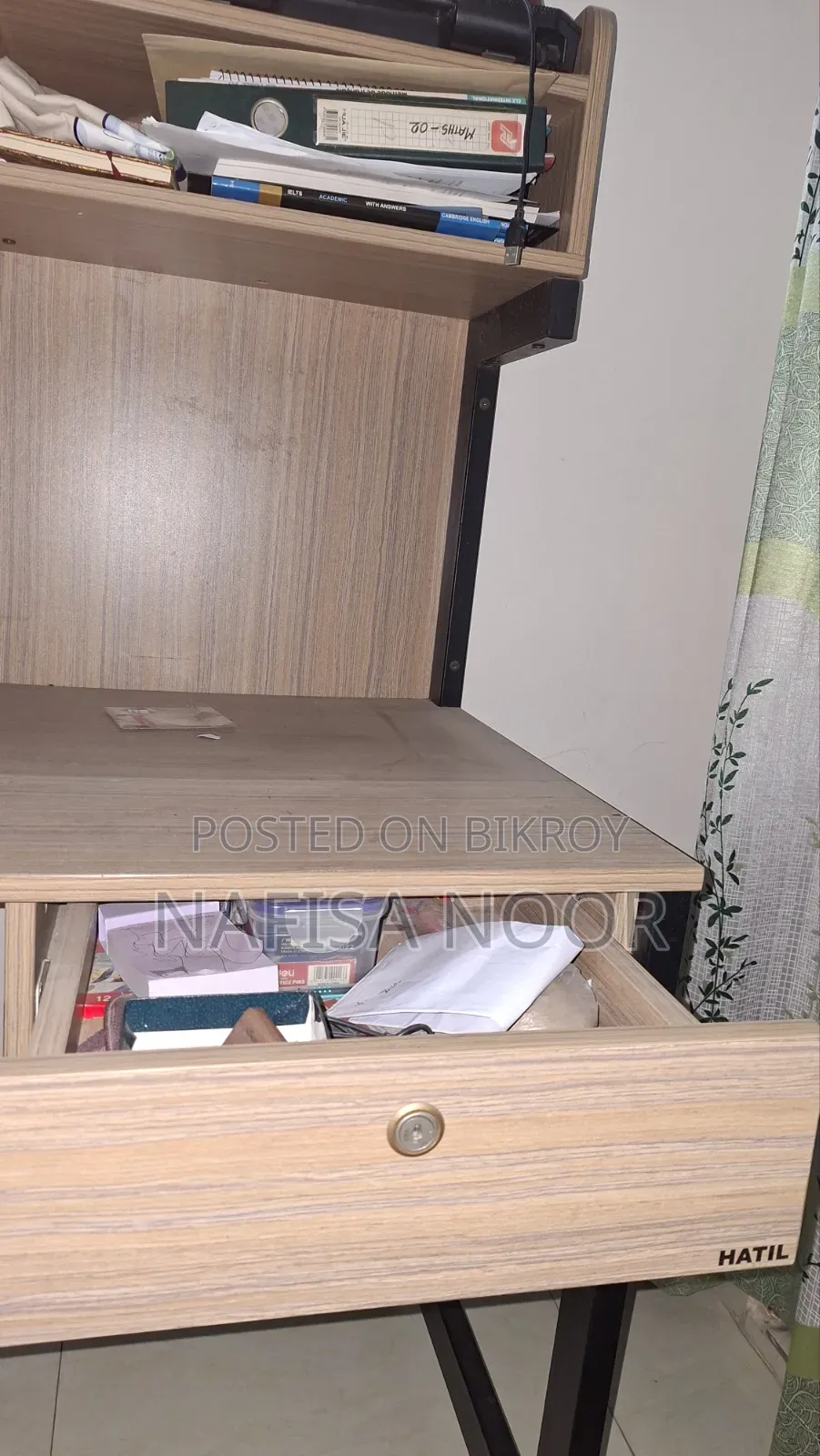 Reading Table