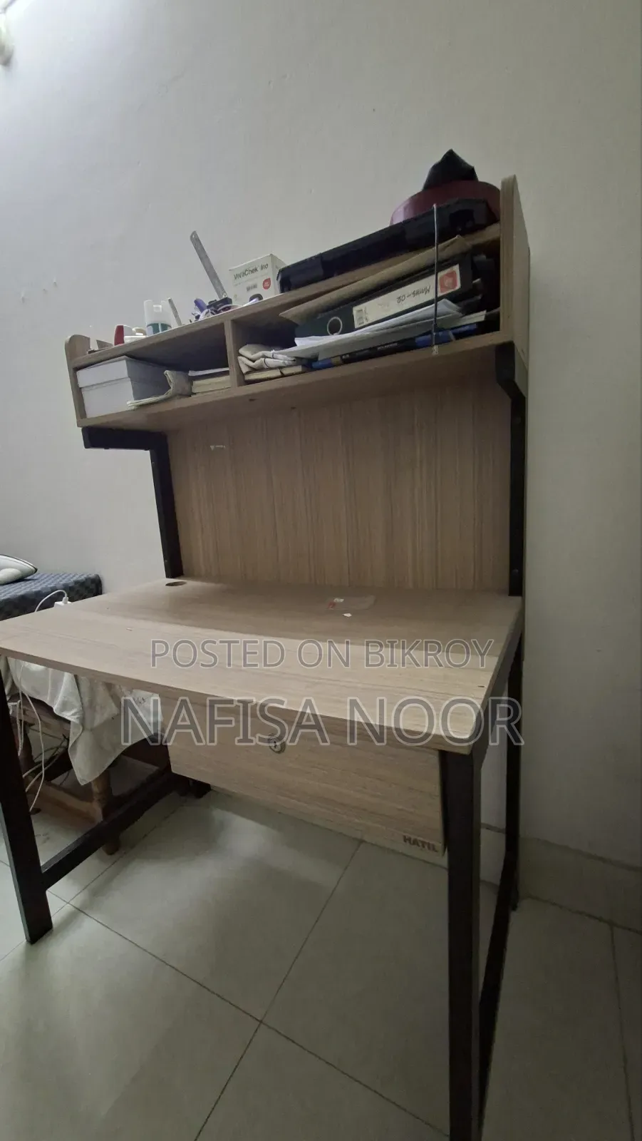 Reading Table