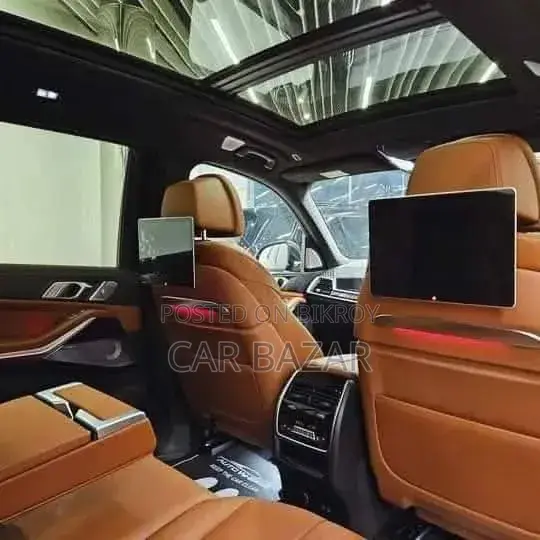 New BMW X7 xDrive40i 2023 Gray