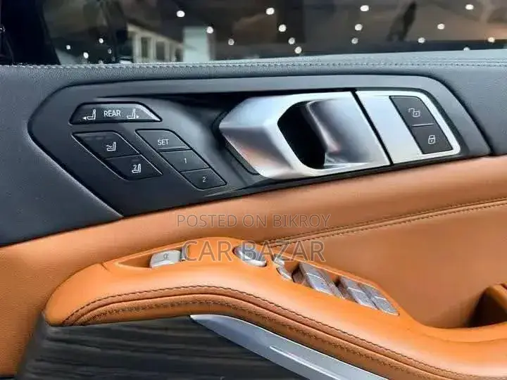 New BMW X7 xDrive40i 2023 Gray