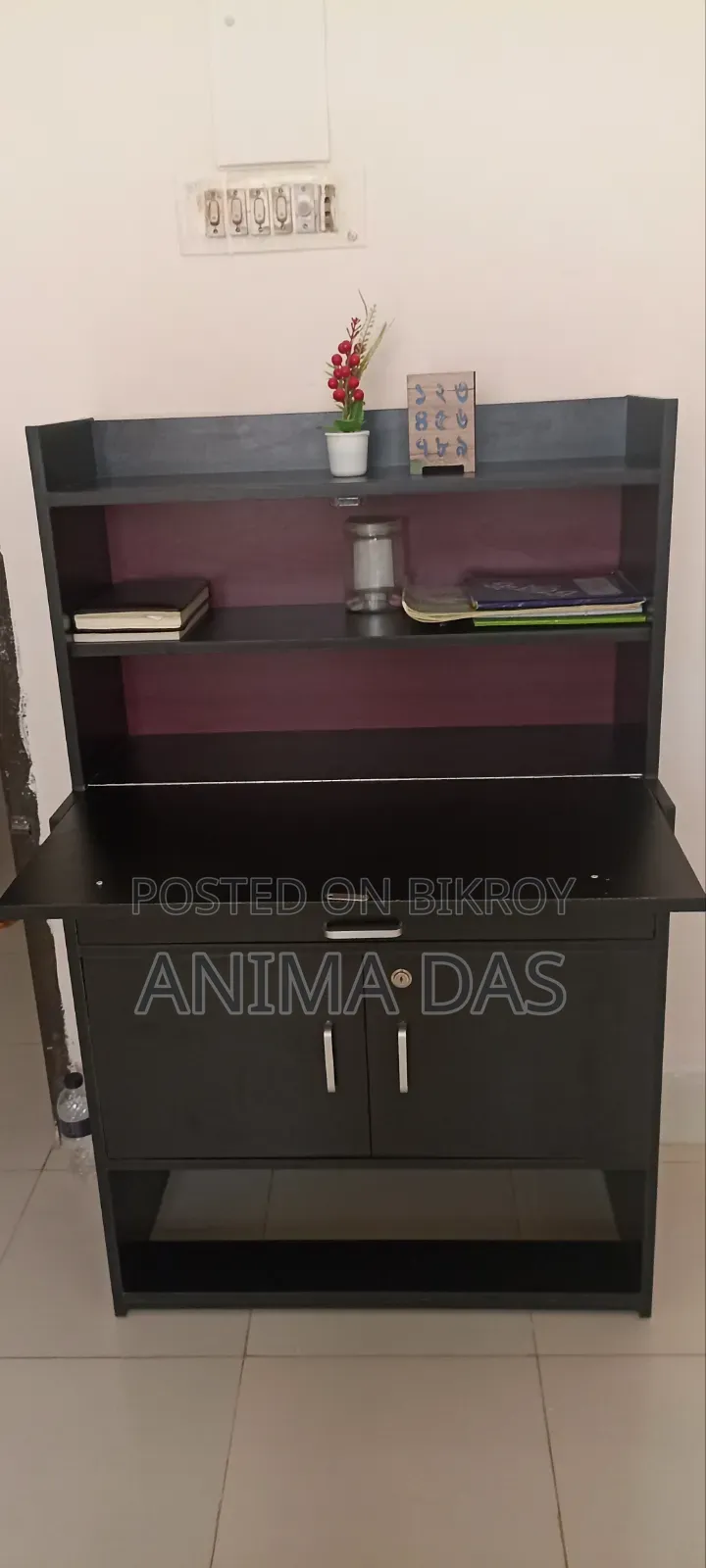 Reading Table