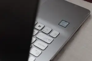 Laptop Asus VivoBook S15 S530UN 8GB Intel Core I5 HDD 1T