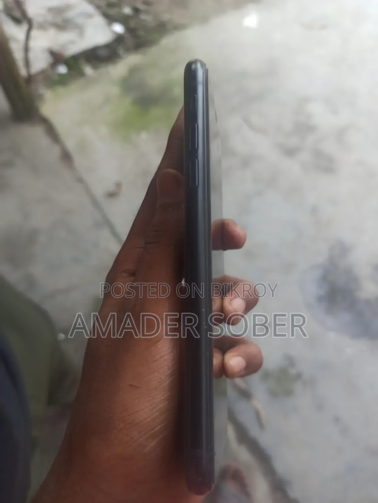Apple iPhone XR 64 GB Black