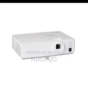 Hitachi CP-DX301 3000