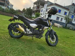 Yamaha FZ ২০২১ কালো