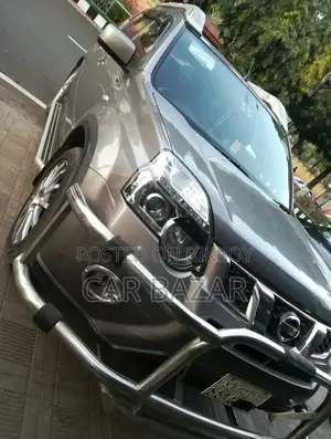 Nissan X-Trail 2.0 Petrol XE 2012 Gray