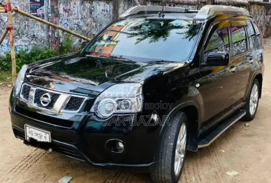 Nissan X-Trail 2.0 Petrol XE 2012 Black