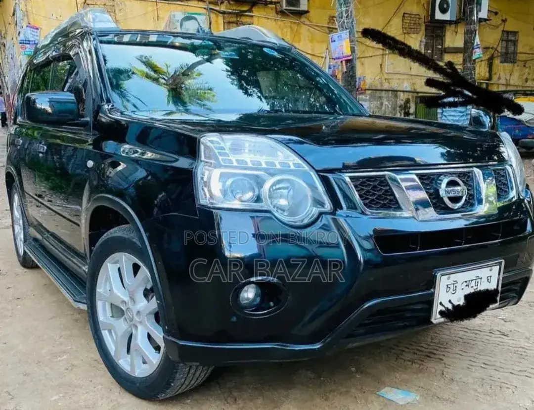 Nissan X-Trail 2.0 Petrol XE 2012 Black