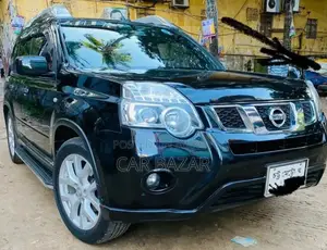 Nissan X-Trail 2.0 Petrol XE 2012 Black