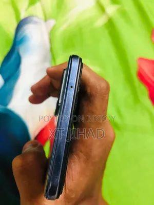 Vivo Y75 128 GB Blue