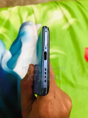 Vivo Y75 128 GB Blue