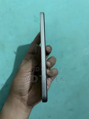 Vivo V25e 128 GB Gold