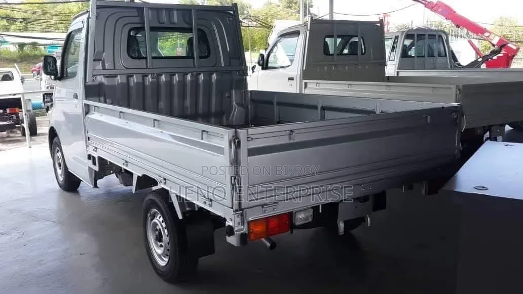 Toyota 1 Ton Pickup/ Covered Van Sale